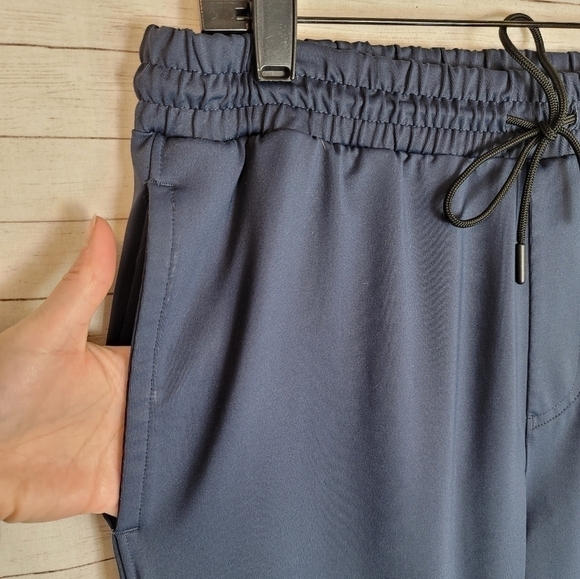 RHONE ESSENTIALS SWEATPANTS IN NAVY BLAZER, SZ LARGE - Picture 3 of 16